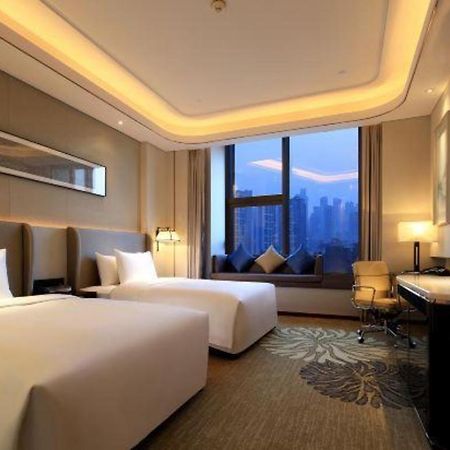 Hotel Wyndham Grand Plaza Royale Huayu Chongqing Esterno foto