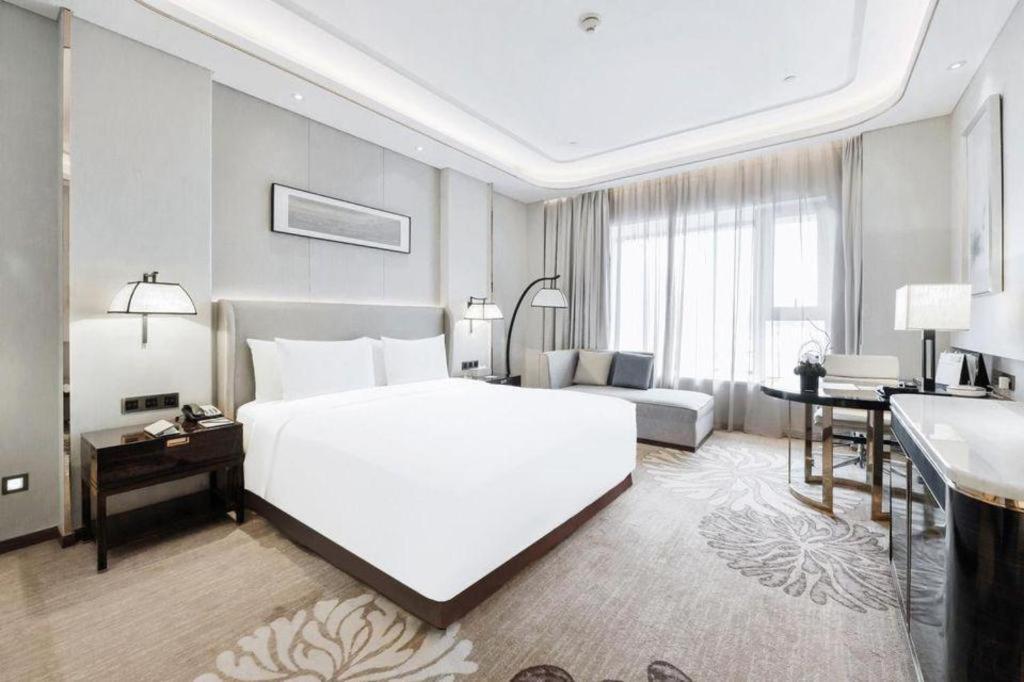 Hotel Wyndham Grand Plaza Royale Huayu Chongqing Esterno foto