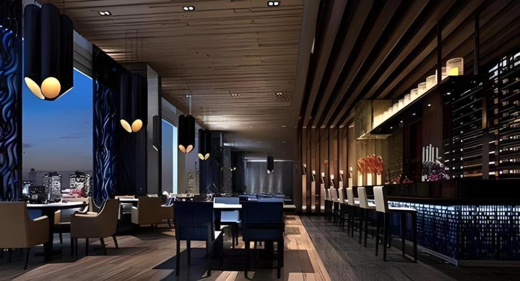 Hotel Wyndham Grand Plaza Royale Huayu Chongqing Esterno foto